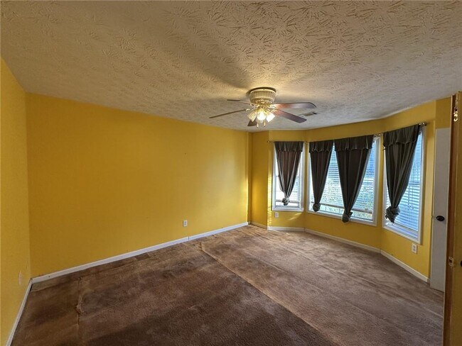 Photo - 1847 Harmony Trce