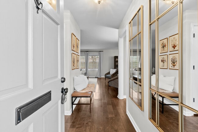 Photo - 8608 Whipps Bend Rd