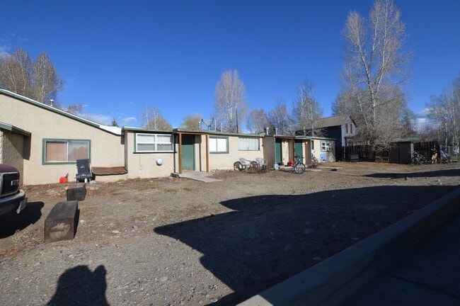 Building Photo - 1206 W Tomichi Ave Unit 4 Rental