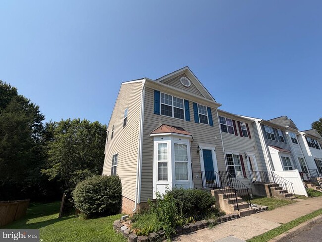 359 Snyder Ln