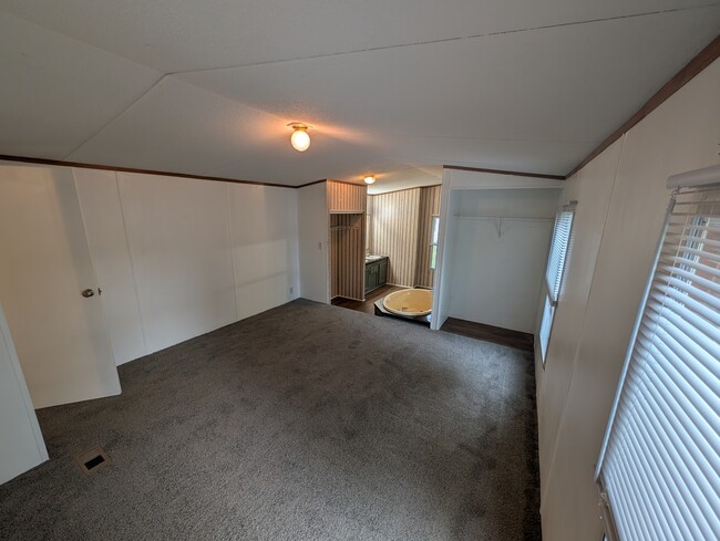 Photo - 51 Ransdell Ln