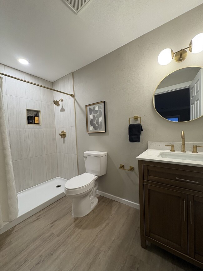 Photo - 8408 Dalton Dr SW
