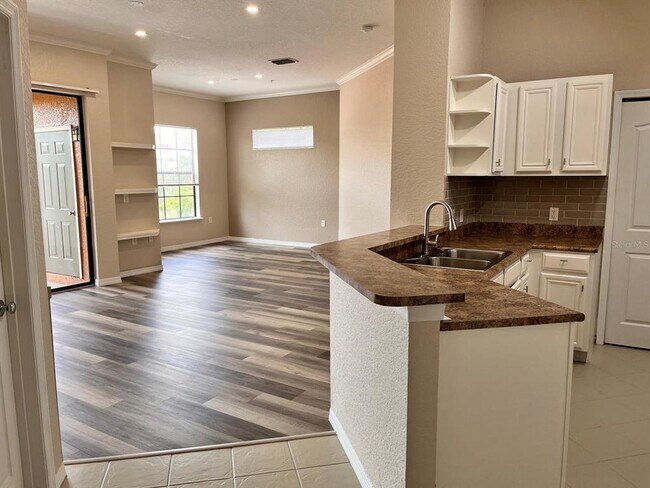 Photo - 6149 Metrowest Blvd Unit 305