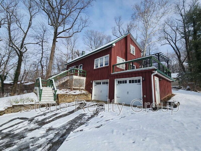 Photo - 44 Allendale Ln