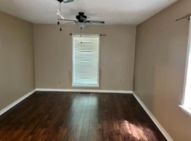 Photo - 3 Bedroom, 2 Bath home.