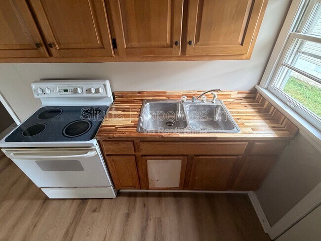 Photo - 1029 Bellemeade Ave