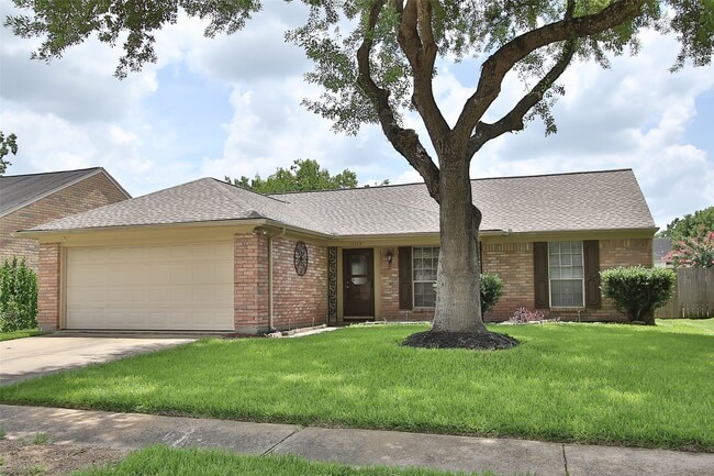 Building Photo - 13523 Harpers Bridge Dr Rental