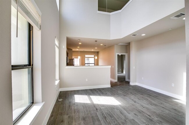 Photo - 11400 Culzean Castle Dr