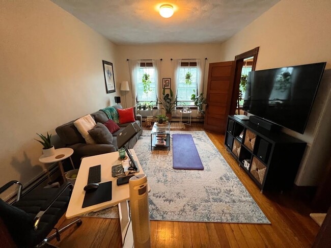Photo - 299 Elliot St Unit 299 Elliot St #4