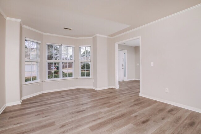 Photo - 409 Pyracantha Dr