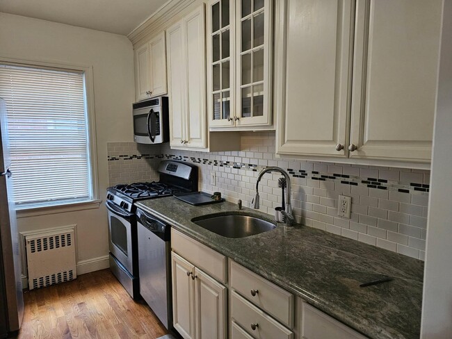 Photo - 42-07 Clearview Expy Townhome