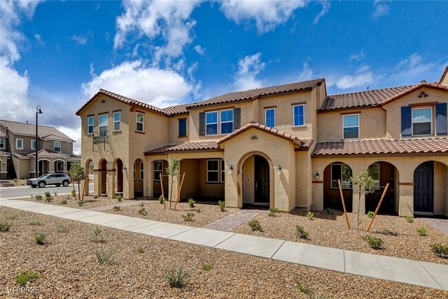 Photo - 2620 Ercolano St