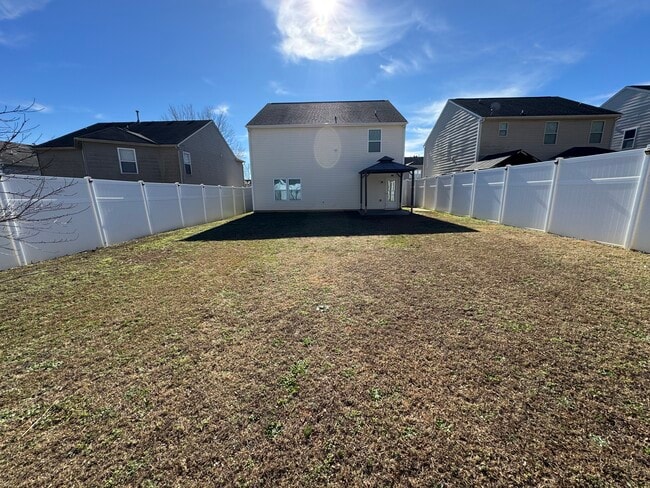 Photo - 291 Ranlo Ave