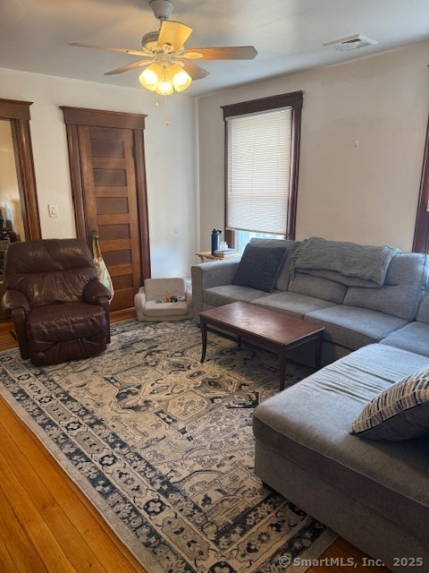 Photo - 18 Walnut St