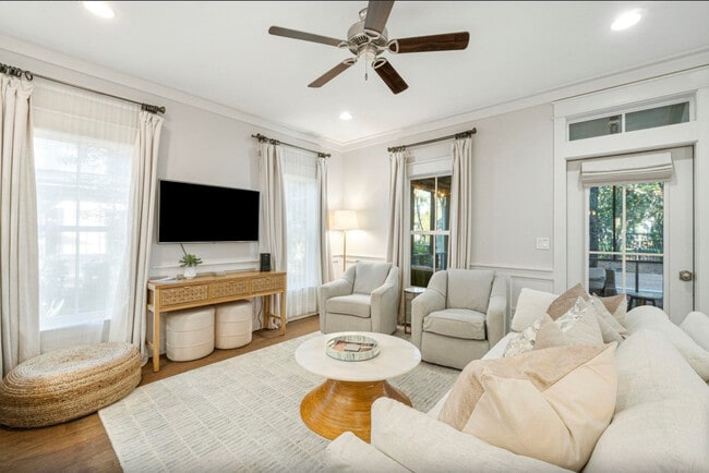 Photo - 587 Patina Blvd Unit ID1462119P