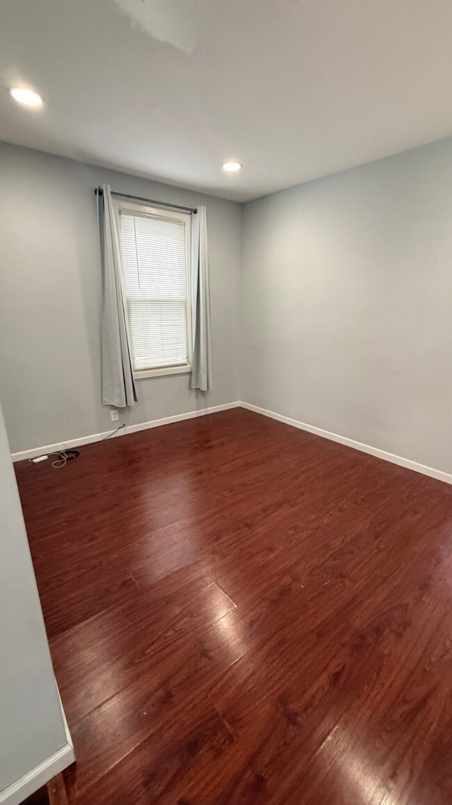 Photo - 712 S Park St Unidad 2