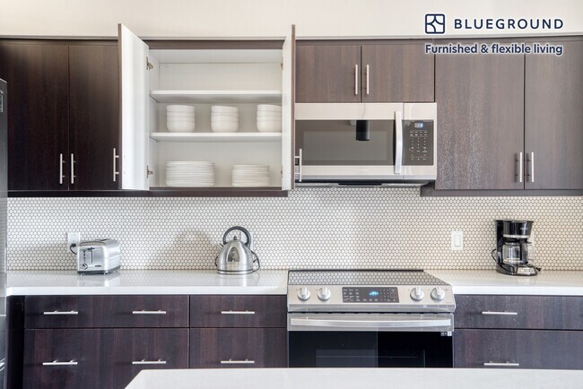 Photo - 920 Bayswater Ave Unidad FL4-ID1164