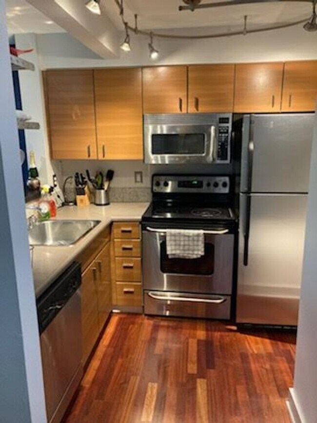 Photo - Maxwell condos Unit 205