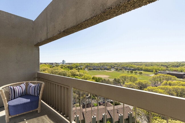 Photo - Pathways on the Park