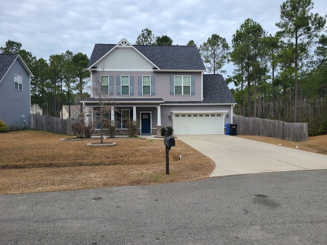 Photo - 4 Bed, 2.5 Bath located in The Village in Folkstone Community - Holly Ridge