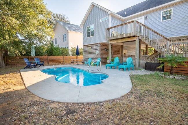 Photo - FURNISHED OFF-SEASON MONTHLY RENTAL - OCT/...