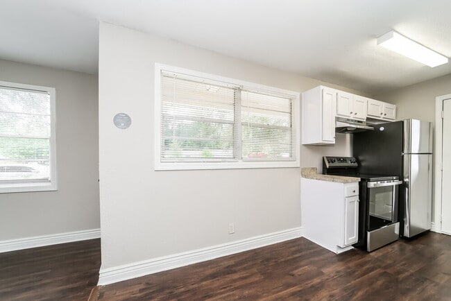Photo - 2227 Mc Carty Dr