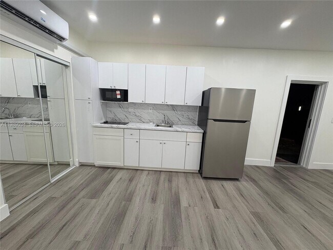 Photo - 19541 NW 57th Ct Unit #1