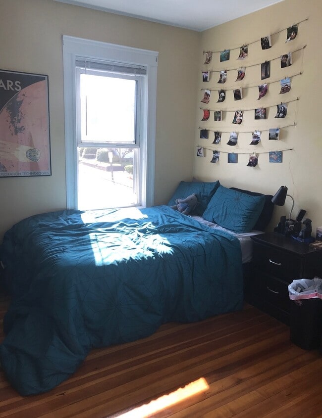 Photo - 123 Winthrop St Unit Apt. 2