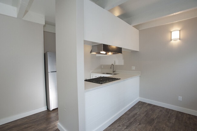 Photo - Monterey Townhouse