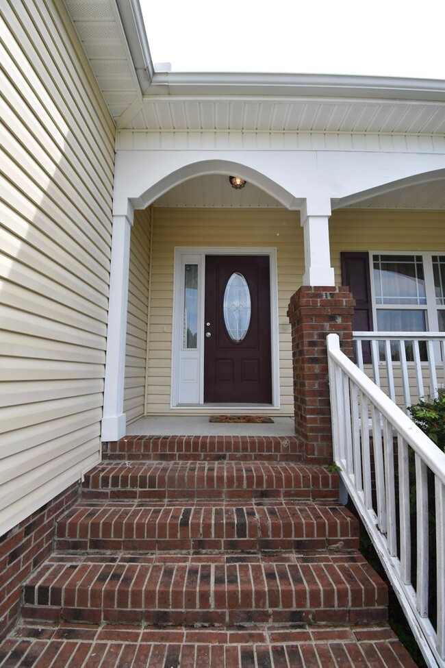 Photo - Coming Soon!   3 Bedroom 2 Bathroom With a...