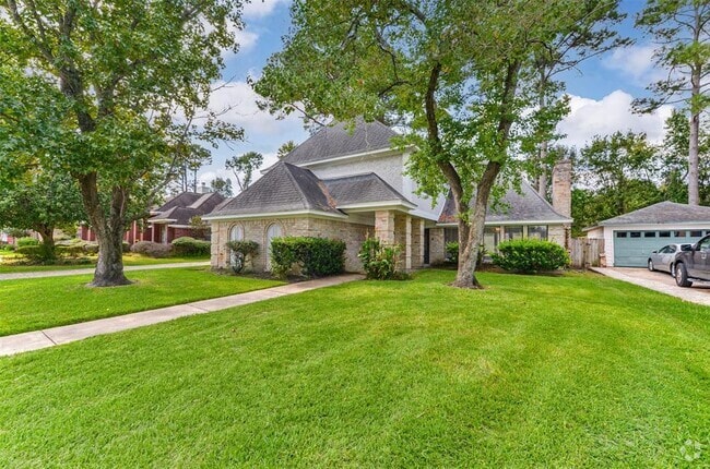 Building Photo - 4310 Brightwood Dr Rental