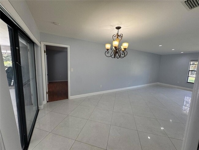 Photo - 120 Annwood Rd