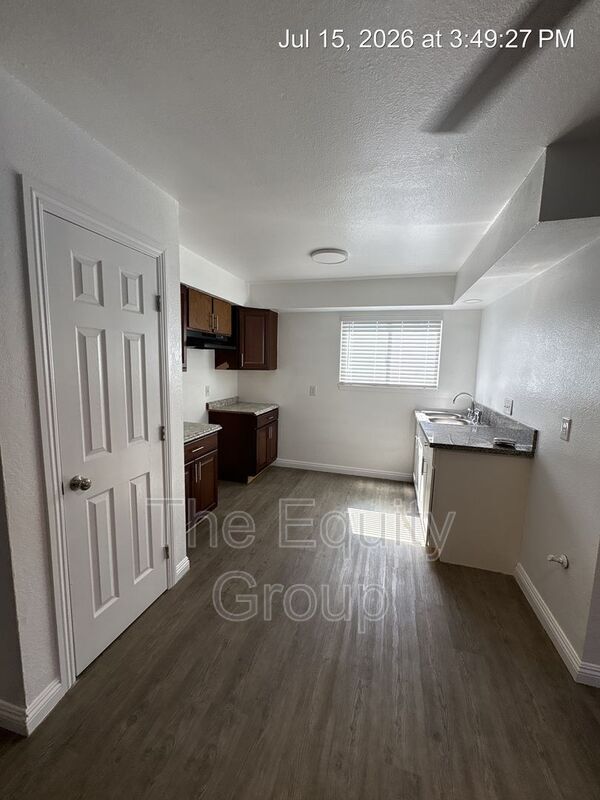 388 Crestwood Ave Unit C