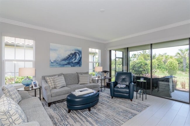 3390 Francoa Dr