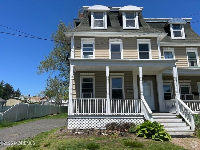 Building Photo - 168 Broad St Rental