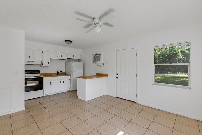 Photo - Affordable 1-Bedroom Apartment for Rent – Great Location in Ocala!