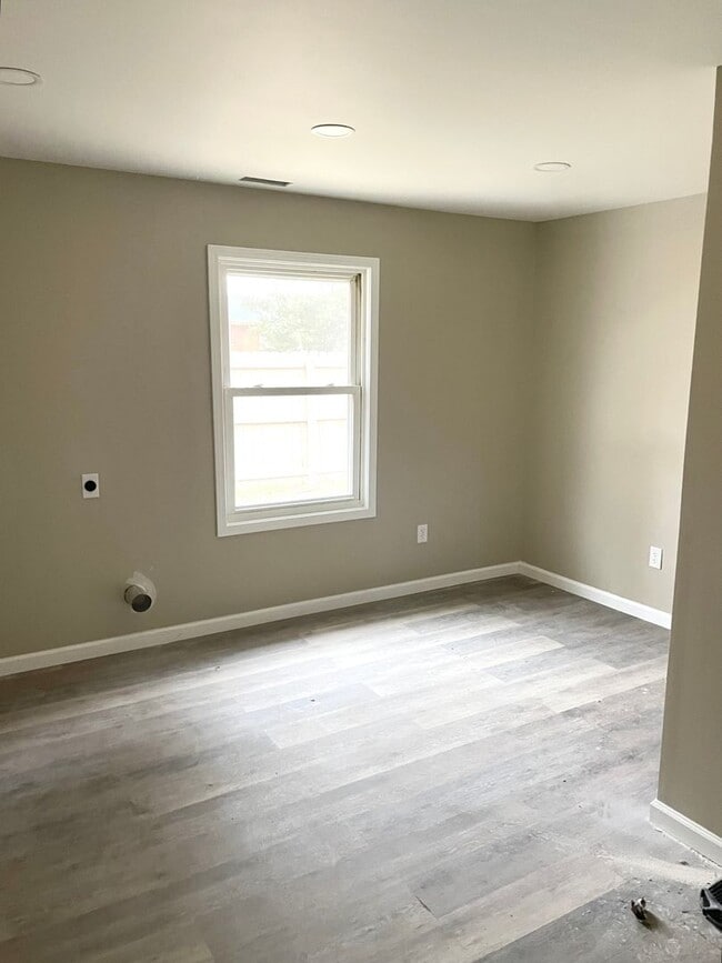 Photo - FOR RENT!! 3 Bed 2 Bath Newly Renovated in Troy, MO
