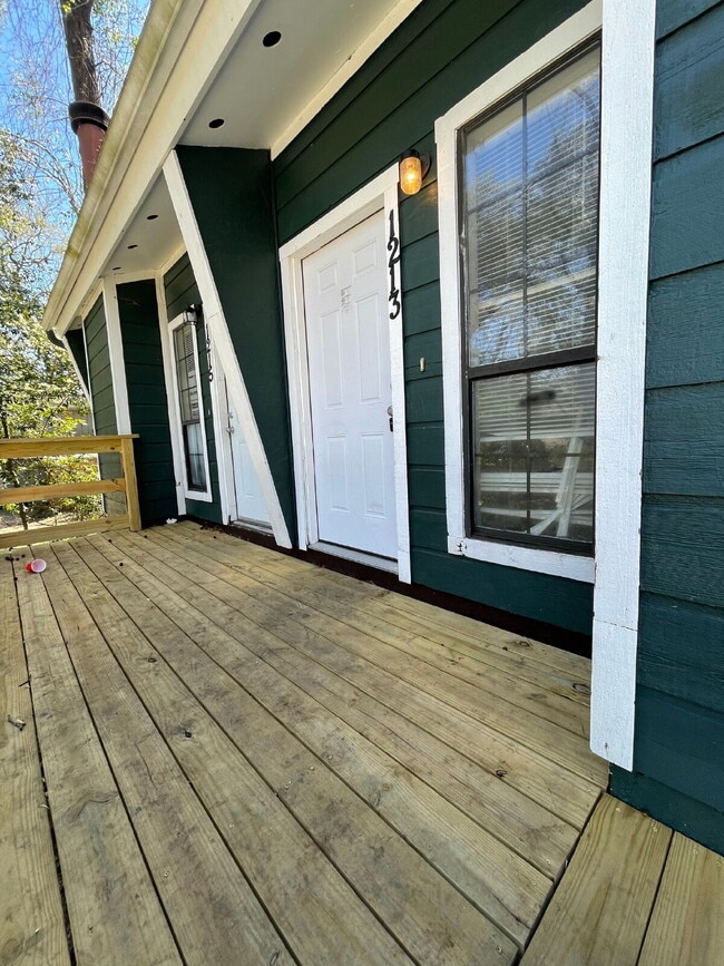 Photo - Affordable 2/1 Off Ocala