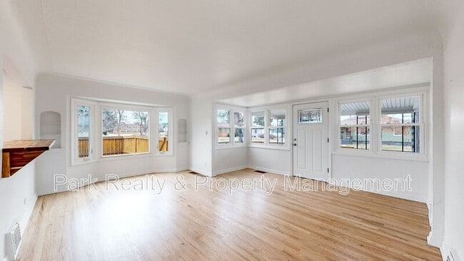 Photo - 3090 S Marion St