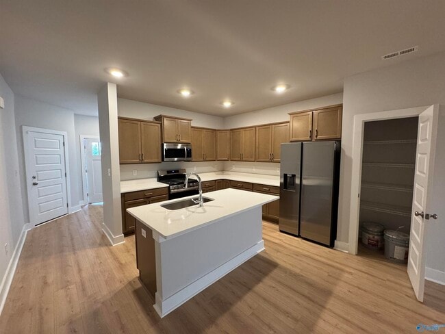 Photo - 12637 Whitcomb Cir