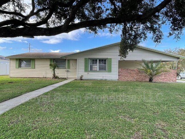 303 Thornwood Way