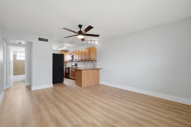 Photo - 6191 SW 37th St Unit 210