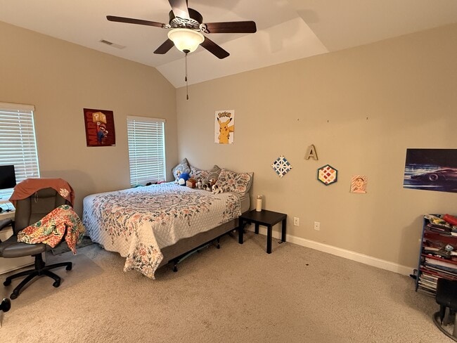 Photo - 1808 Fox Den Way