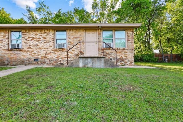 Photo - 701 W Hull St