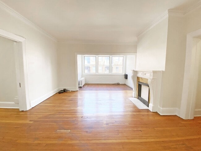 Photo - 5610 Elmer Street