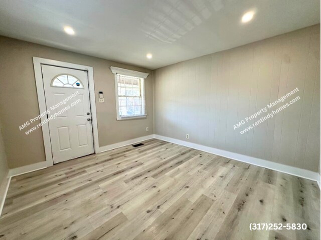 Photo - CENTER TOWNSHIP! **** SECTION 8 ****