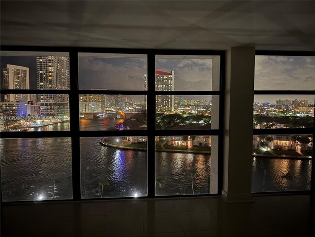 Photo - 200 Leslie Dr Unit 1124