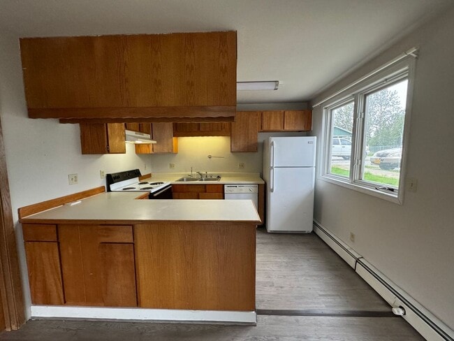 Photo - Seasonal Special: Discounted from market r... Unidad 4006 #11