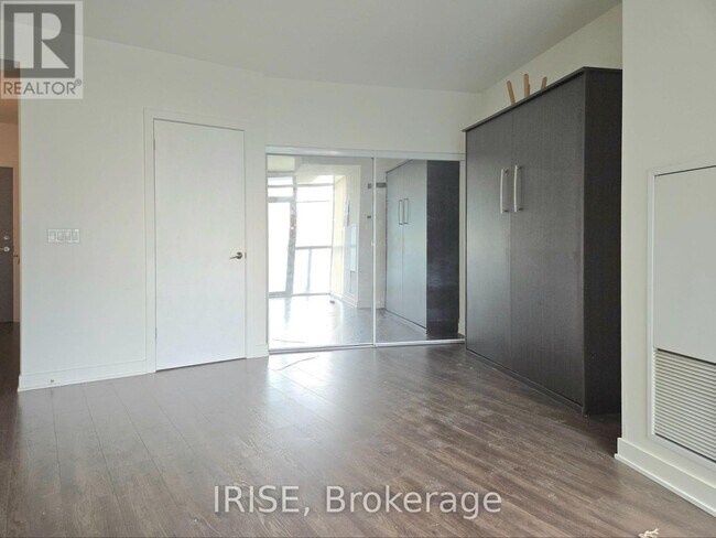 Photo - 169 Fort York Blvd Unité 710