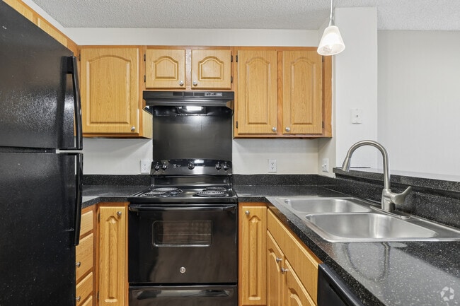 Compass - 1BR, 1BA - 693SF - Kitchen